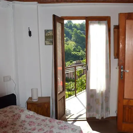 Casa Clarice Balogno Casa de Férias Tremezzo